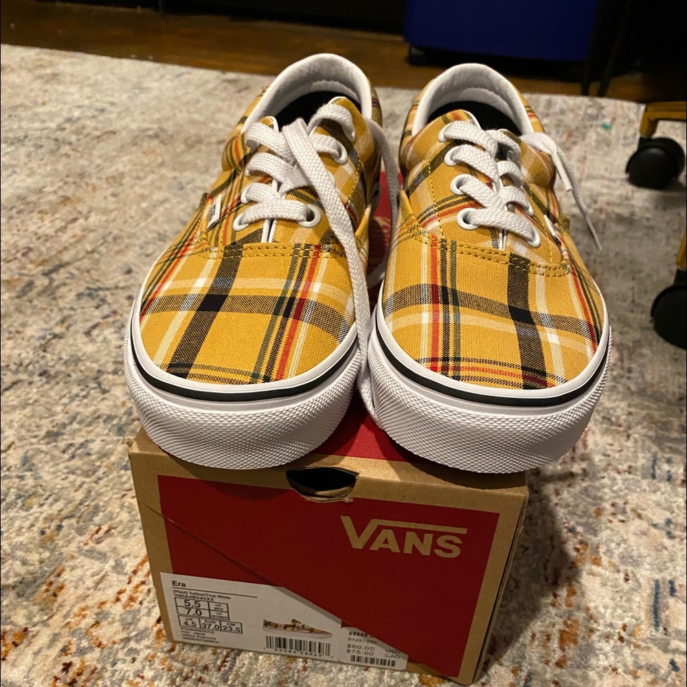 BNIB Vans Era Yellow Plaid 7w